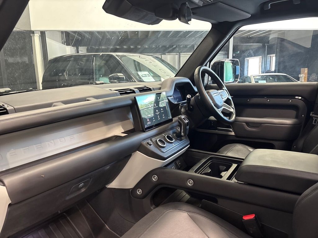 USED 2022 22 LAND ROVER DEFENDER 3.0 D250 MHEV X-Dynamic HSE SUV 5dr Diesel Auto 4WD Euro 6 (s/s) (250 ps) DEPLOYABLE TOW BAR|AIR SUSPENSION