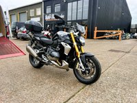 USED 2023 23 BMW R 1250 R SE, TRIPLE BLACK - BUY ONLINE 24 HRS A DAY - FINANCE AVAILABLE - ALL TYPES OF CREDIT ACCEPTED ONLY 774 MILES - AKRAPOVIC EXHUAST