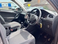 USED 2017 67 VOLKSWAGEN TIGUAN 2.0 TDI SE SUV 5dr Diesel Manual Euro 6 (s/s) (150 ps) 