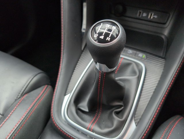 USED 2021 71 MG MG ZS 1.5 Vti-Tech Exclusive Suv 5dr Petrol Manual Euro 6 (s/S) (106 Ps) - Sat Nav, Leather, Reverse Cam