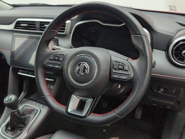 USED 2021 71 MG MG ZS 1.5 Vti-Tech Exclusive Suv 5dr Petrol Manual Euro 6 (s/S) (106 Ps) - Sat Nav, Leather, Reverse Cam