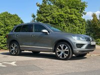 USED 2014 64 VOLKSWAGEN TOUAREG 3.0 TDI V6 BlueMotion Tech R-Line SUV 5dr Diesel Tiptronic 4WD Euro 6 (s/s) (262 ps) HTD LEATHER SEATS-BI XENONS-PDC