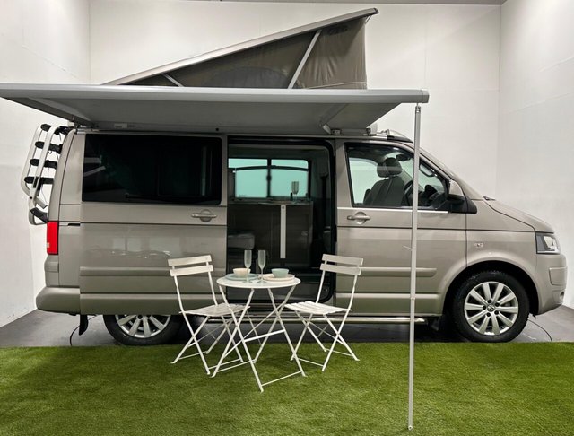 2014 14 Volkswagen California SE TDI 4MOTION BLUEMOTION TECHNOLOGY
