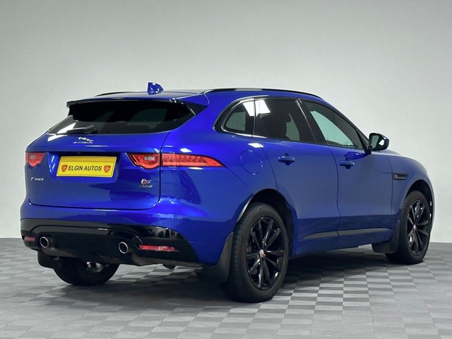 2017 Jaguar F-Pace 3L S 5dr - Photo 8