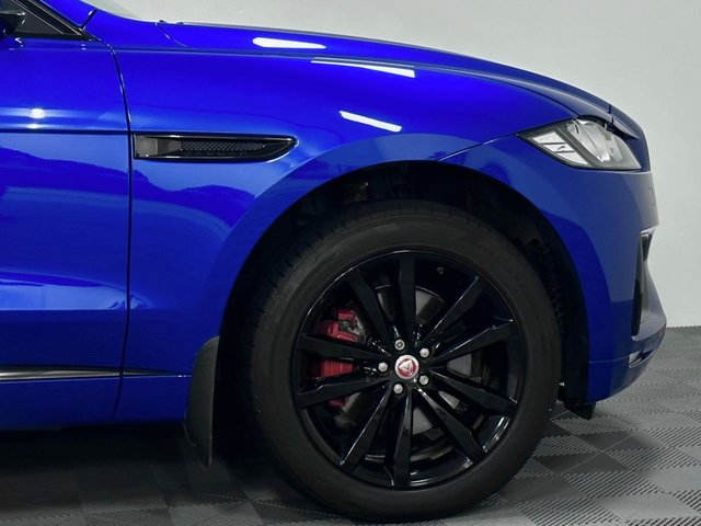 2017 Jaguar F-Pace 3L S 5dr - Photo 10