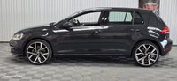 USED 2018 18 VOLKSWAGEN GOLF 1.6 TDI SE Hatchback 5dr Diesel Manual Euro 6 (s/s) (115 ps) 