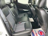USED 2018 68 NISSAN NAVARA 2.3 dCi N-Guard Pickup Double Cab 4dr Diesel Auto 4WD Euro 6 (190 ps) LEATHER + SUNROOF +   NO VAT