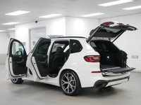 USED 2021 71 BMW X5 45E 3.0 PHEV 394 BHP M SPORT 4WD AUTOMATIC SUV ( PAN ROOF ) 2 OWNERS | PRO PACK | SKY LOUNGE | HYBRID