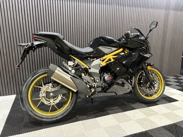 View our LEXMOTO LXR 125