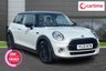 USED 2020 20 MINI HATCH 1.5 Cooper Classic Hatchback 3dr Petrol Manual Euro 6 (s/s) (136 ps) Service History, Media Display, Apple CarPlay / Android Auto, Navigation Pack, Bluetooth Service History, Media Display, Apple CarPlay / Android Auto, Navigation Pack, Bluetooth
