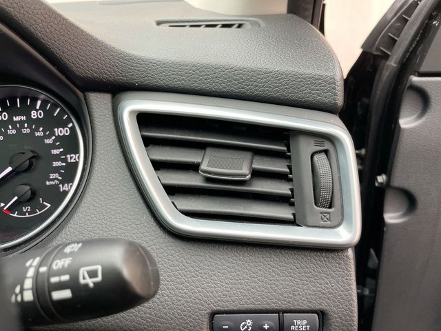 USED 2021 21 Nissan Qashqai 1.3 Dig-T N-Motion Suv 5dr Petrol Manual Euro 6 (s/S) (140 Ps) - Pan Roof, Sat Nav, Leather