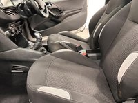 USED 2015 15 PEUGEOT 208 1.4 HDi Style Hatchback 3dr Diesel Manual Euro 5 (70 ps) 