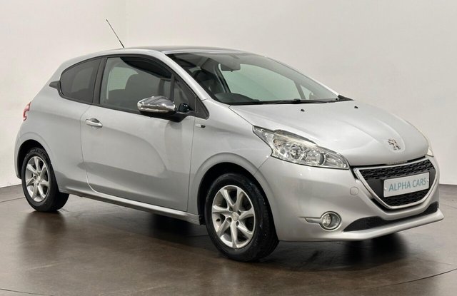 2015 15 Peugeot 208 1.4 HDi Style Hatchback 3dr Diesel Manual Euro 5 (70 ps)