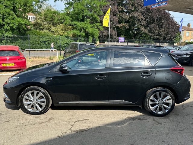 2018 TOYOTA AURIS - Photo 8