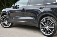 USED 2012 62 PORSCHE CAYENNE 3.0 TD V6 SUV 5dr Diesel Tiptronic 4WD Euro 5 (s/s) (240 ps) 