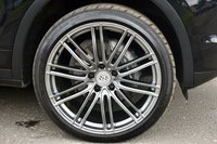 USED 2012 62 PORSCHE CAYENNE 3.0 TD V6 SUV 5dr Diesel Tiptronic 4WD Euro 5 (s/s) (240 ps) 