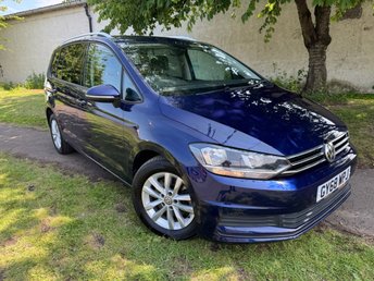 View our Volkswagen Touran