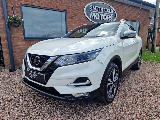 View our NISSAN QASHQAI
