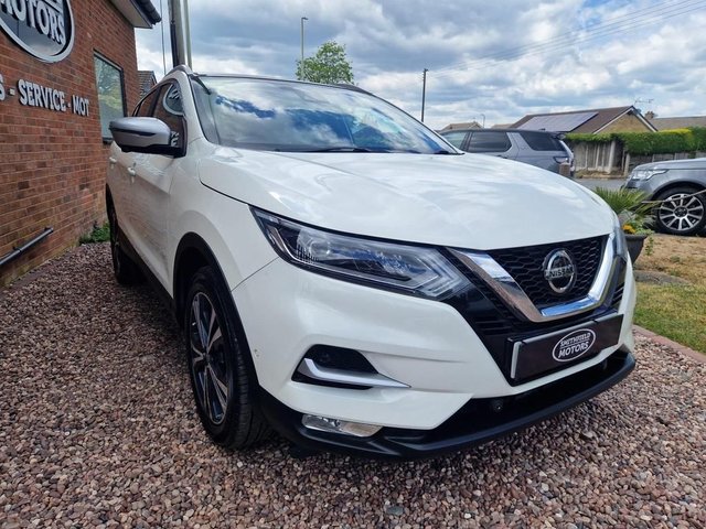 View our NISSAN QASHQAI