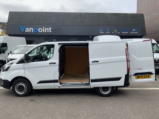 2021 Ford Transit Custom 2L Leader 5dr - Photo 9