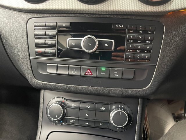 2014 Mercedes-Benz B-Class 1.5L Sport 5dr - Photo 4