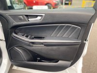 USED 2017 17 FORD EDGE 2.0 TDCi Sport SUV 5dr Diesel Powershift AWD Euro 6 (s/s) (210 ps) A TRULY STUNNING ADDITION TO OUR FORECOURT FINISHED IN EVER POPULAR WHITE PAINT+4 WHEEL DRIVE+ONLY 2 FORMER KEEPERS+SERVICE HISTORY+DIESEL+AUTOMATIC+CLIMATE SEATS+CRUISE CONTROL+ACTIVE PARK ASSIST+LUX PACK+PARKING CAMERAS+PRIVACY GLASS+COLLISION MITIGATION+FULL PANORAMIC GLASS ROOF+HALF LEATHER INTERIOR+SATELLITE NAVIGATION+PARK ASSIST+CLIMATE CONTROL+20 INCH ALLOY WHEELS+COST NEW &pound;39860 MAKING THIS USED VEHICLE FANTASTIC VALUE AT OUR LOW PRICE+1 FULL YEARS MOT PRIOR TO COLLECTION+CALL NOW!!!!!!