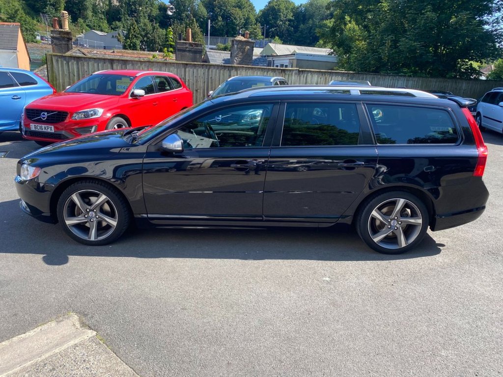 USED 2013 62 VOLVO V70 2.0 D3 R-Design Estate 5dr Diesel Geartronic Euro 5 (s/s) (136 ps) R DESIGN V70 LOW MILEAGE AUTOMATIC