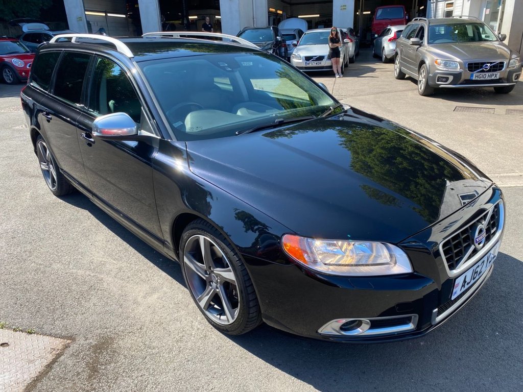 USED 2013 62 VOLVO V70 2.0 D3 R-Design Estate 5dr Diesel Geartronic Euro 5 (s/s) (136 ps) R DESIGN V70 LOW MILEAGE AUTOMATIC