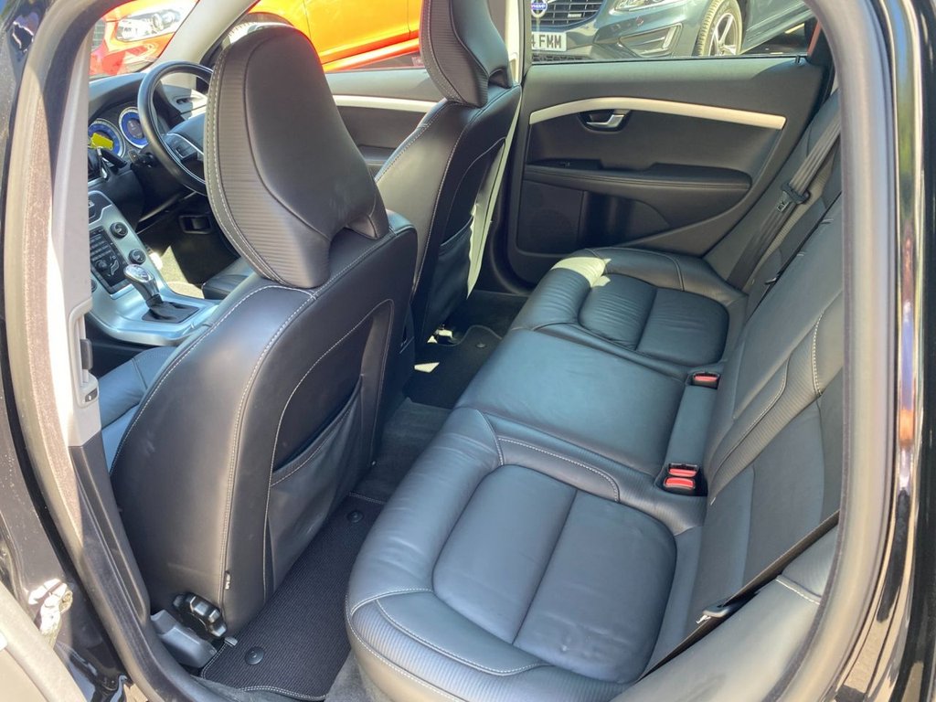 USED 2013 62 VOLVO V70 2.0 D3 R-Design Estate 5dr Diesel Geartronic Euro 5 (s/s) (136 ps) R DESIGN V70 LOW MILEAGE AUTOMATIC