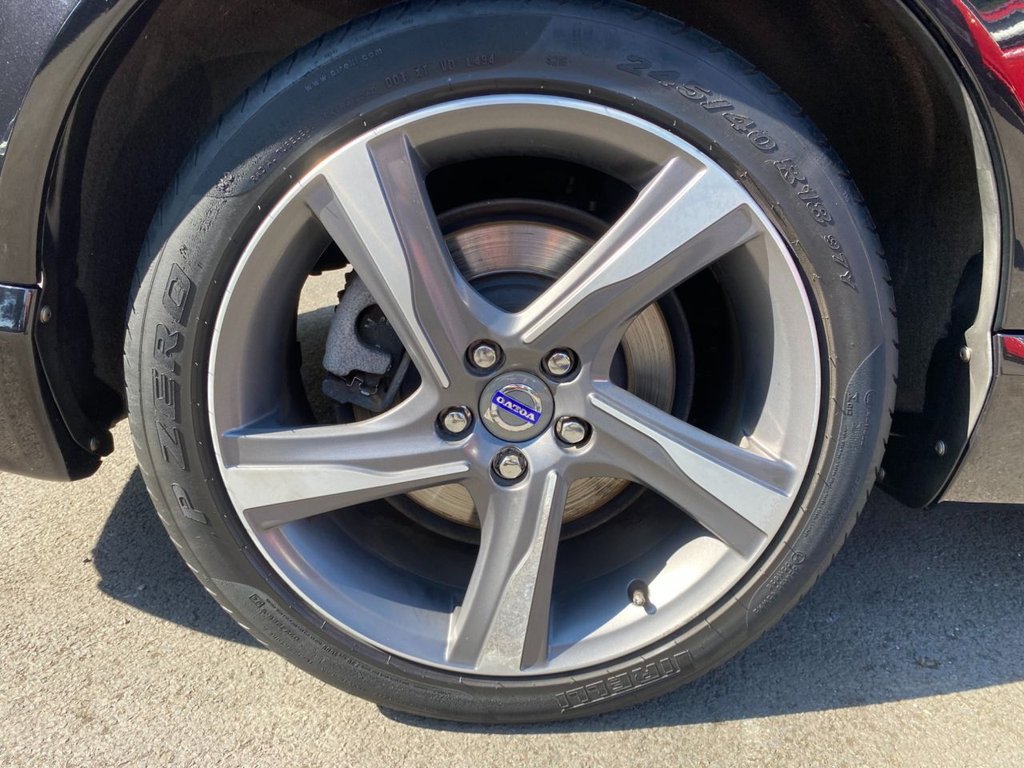 USED 2013 62 VOLVO V70 2.0 D3 R-Design Estate 5dr Diesel Geartronic Euro 5 (s/s) (136 ps) R DESIGN V70 LOW MILEAGE AUTOMATIC