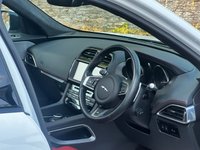 USED 2020 70 JAGUAR F-PACE 2.0 D180 R-Sport SUV 5dr Diesel Auto Euro 6 (s/s) (180 ps) LEATHER+SAT NAV+PAN ROOF+ULEZ