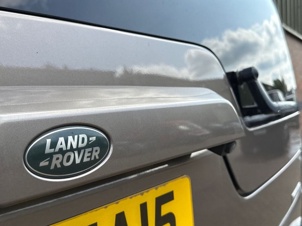 USED 2015 15 LAND ROVER DISCOVERY 4 3.0 SD V6 HSE Luxury SUV 5dr Diesel Auto 4WD Euro 6 (s/s) (256 bhp) TOW BAR | CAM BELT | 2 OWNER