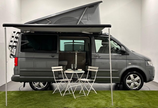 2015 51 Volkswagen California SE TDI 4MOTION BLUEMOTION TECHNOLOGY