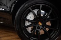 USED 2018 05 PORSCHE CAYENNE 4.0T V8 Turbo SUV 
