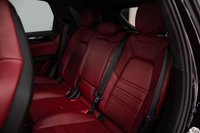USED 2018 05 PORSCHE CAYENNE 4.0T V8 Turbo SUV 