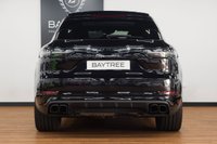 USED 2018 05 PORSCHE CAYENNE 4.0T V8 Turbo SUV 