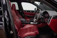USED 2018 05 PORSCHE CAYENNE 4.0T V8 Turbo SUV 