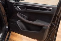 USED 2017 17 PORSCHE MACAN 3.0T V6 GTS SUV  