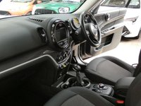 USED 2019 19 MINI COUNTRYMAN 1.5 7.6kWh Cooper SE Classic SUV 5dr Petrol Plug-in Hybrid Auto ALL4 Euro 6 (s/s) (224 ps) SPECIAL OFFER 12 MONTHS WARRANTY INCLUDING PHEV BATTERY SAT NAV CRUISE CONTROL PARKING SENSORS 1 OWNERS SERVICE HISTORY WARRANTY
