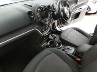 USED 2019 19 MINI COUNTRYMAN 1.5 7.6kWh Cooper SE Classic SUV 5dr Petrol Plug-in Hybrid Auto ALL4 Euro 6 (s/s) (224 ps) SPECIAL OFFER 12 MONTHS WARRANTY INCLUDING PHEV BATTERY SAT NAV CRUISE CONTROL PARKING SENSORS 1 OWNERS SERVICE HISTORY WARRANTY