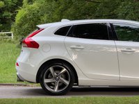 USED 2014 14 VOLVO V40 1.6 D2 R-Design Hatchback 5dr Diesel Manual Euro 5 (s/s) (115 ps) 