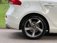 USED 2014 14 VOLVO V40 1.6 D2 R-Design Hatchback 5dr Diesel Manual Euro 5 (s/s) (115 ps) 
