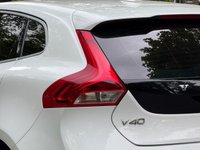 USED 2014 14 VOLVO V40 1.6 D2 R-Design Hatchback 5dr Diesel Manual Euro 5 (s/s) (115 ps) 