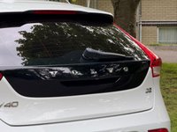 USED 2014 14 VOLVO V40 1.6 D2 R-Design Hatchback 5dr Diesel Manual Euro 5 (s/s) (115 ps) 