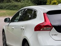 USED 2014 14 VOLVO V40 1.6 D2 R-Design Hatchback 5dr Diesel Manual Euro 5 (s/s) (115 ps) 