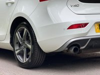 USED 2014 14 VOLVO V40 1.6 D2 R-Design Hatchback 5dr Diesel Manual Euro 5 (s/s) (115 ps) 