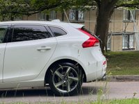 USED 2014 14 VOLVO V40 1.6 D2 R-Design Hatchback 5dr Diesel Manual Euro 5 (s/s) (115 ps) 
