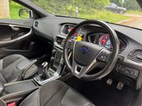 USED 2014 14 VOLVO V40 1.6 D2 R-Design Hatchback 5dr Diesel Manual Euro 5 (s/s) (115 ps) 