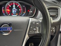 USED 2014 14 VOLVO V40 1.6 D2 R-Design Hatchback 5dr Diesel Manual Euro 5 (s/s) (115 ps) 
