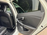 USED 2014 14 VOLVO V40 1.6 D2 R-Design Hatchback 5dr Diesel Manual Euro 5 (s/s) (115 ps) 